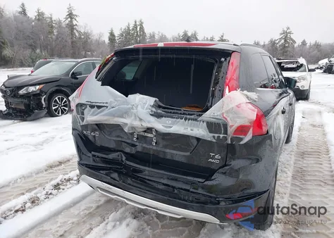 2017 Volvo Xc60 T6 Dynamic из США, поврежденный, VIN YV449MRR1H2020173